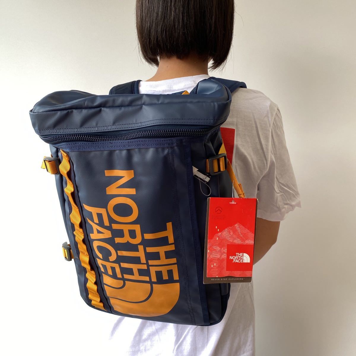 ノースフェイス ヒューズボックス 新品未使用バックパック ノースフェイス ヒューズボックス 新品未使用バックパック
