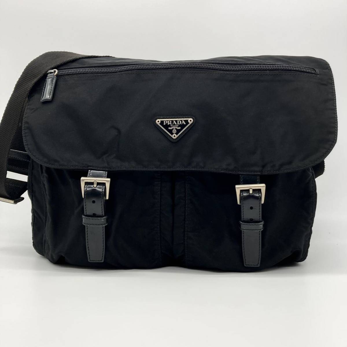 1円 【美品】 PRADA プラダ メッセンジャーバッグ A4収納可 三角
