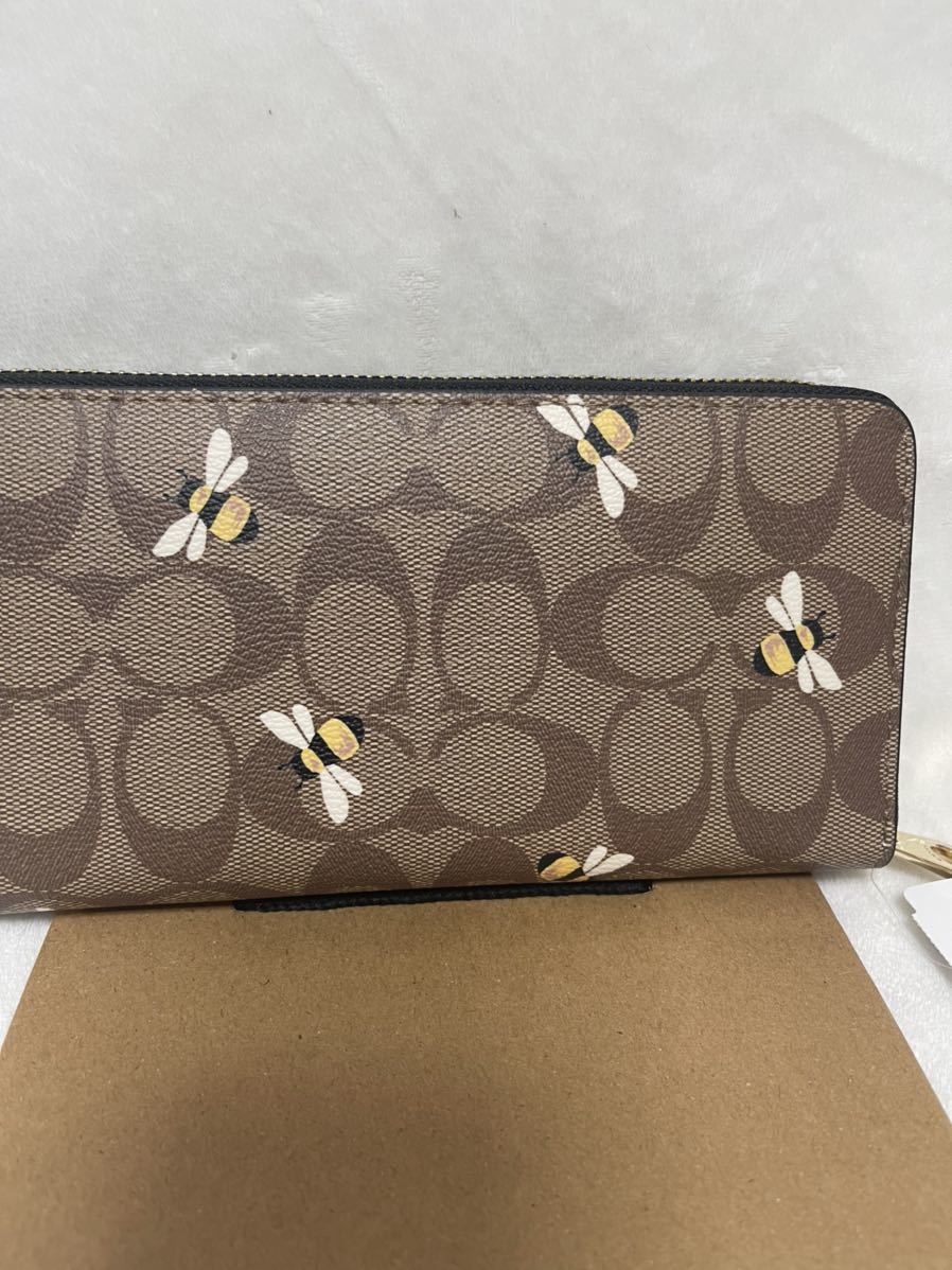 COACH HONEY 長財布 新作 新品 未使用 アウトレット カーキ ストラップ 付属品付き プレゼント お祝い お返し 贈り物 送料無料