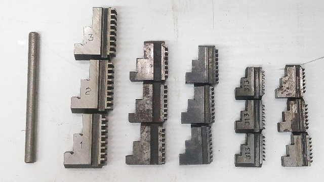 Yahoo!オークション - 高橋精機 DIVIDING HEAD 割出し台 割出台 Yahoo!オークション - 高橋精機 DIVIDING HEAD 割出し台 割出台