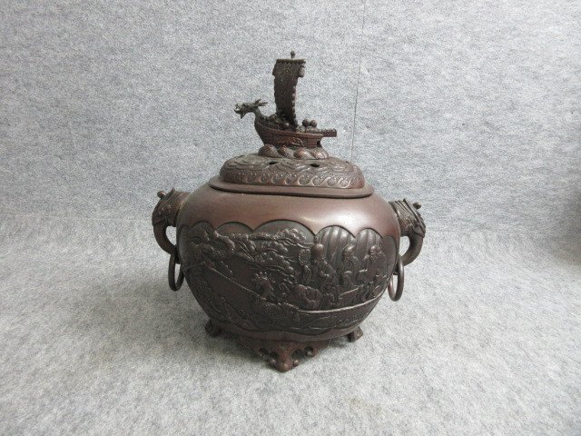 古銅 香炉 宝船 七福神図 [B30518] 銅製 高さ29cm 縦17cm 横28cm 仏教 仏具 香道具 古玩 古美術_画像1