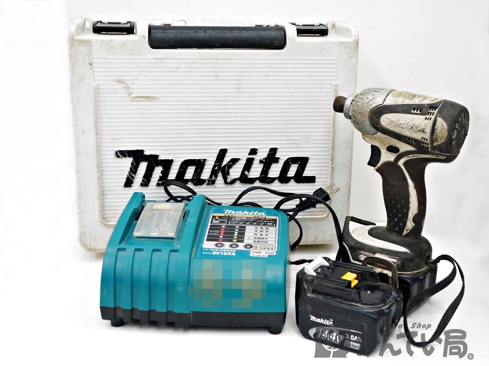 22-1300　makita マキタ　充電式インパクトドライバー　TD131DRFXW　14.4V　DIY　電動工具　充電器,バッテリー×2　動作確認済み　ジャンク_画像1