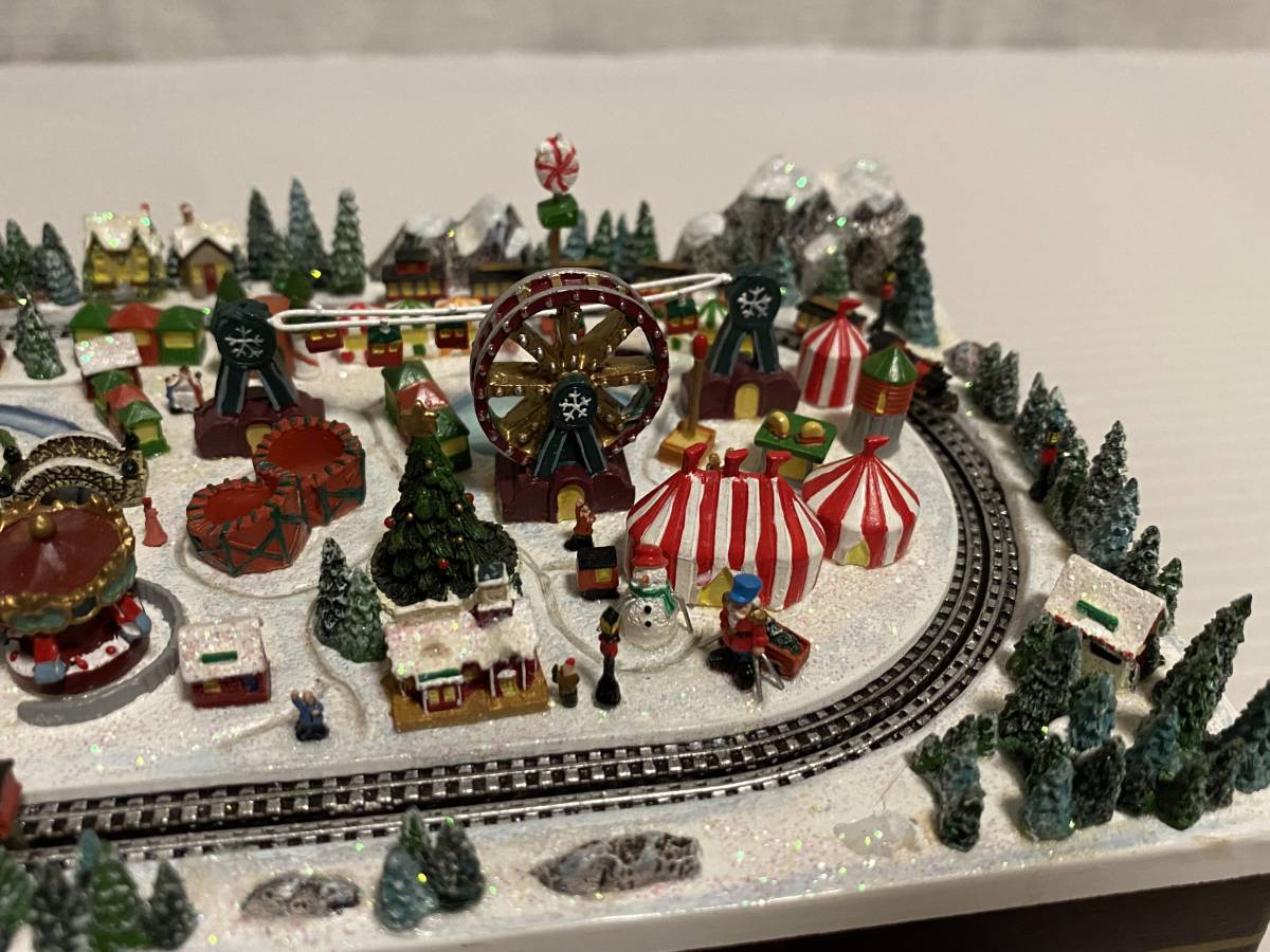 ☆激レア☆ トーマスキンケード　クリスマスカーニバル　ライトアップ　クリスマス　雪化粧　ジオラマ　電飾　アメリカ限定_画像4