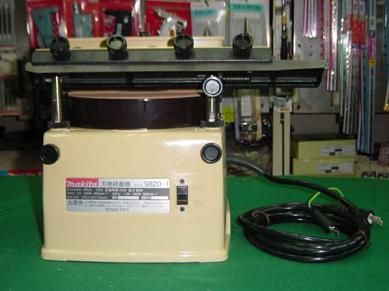 マキタ 【福袋セール】 9820-1 刃物研磨機 ガイド付 AC100V ハサミ 安い割引 包丁の研磨に 9820 新品