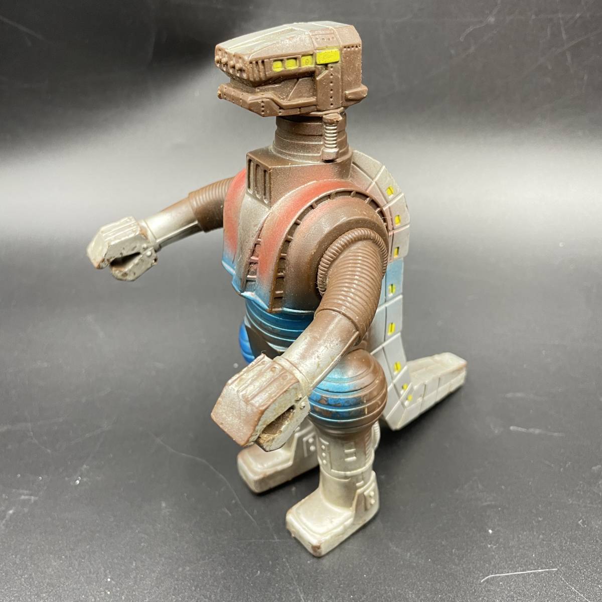 Yahoo!オークション - ポピー ソフビ メカギラス 1980年 円谷プロ Yahoo!オークション - ポピー ソフビ メカギラス 1980年 円谷プロ