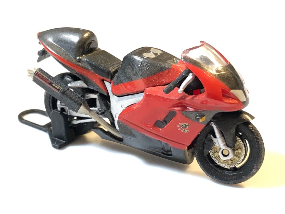 【展示品超美品！】スズキ 隼 (SUZUKI HAYABUSA) レッド／グレー