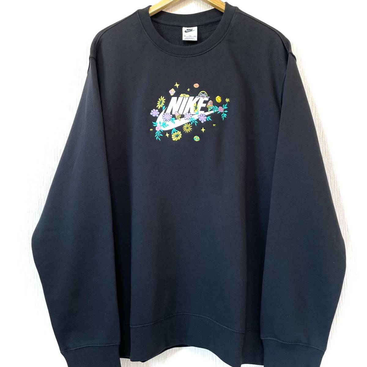 めちゃ可愛い NIKE 総刺繍 スウェット トレーナー 黒 XXL 3L めちゃ可愛い NIKE 総刺繍 スウェット トレーナー 黒 XXL 3L