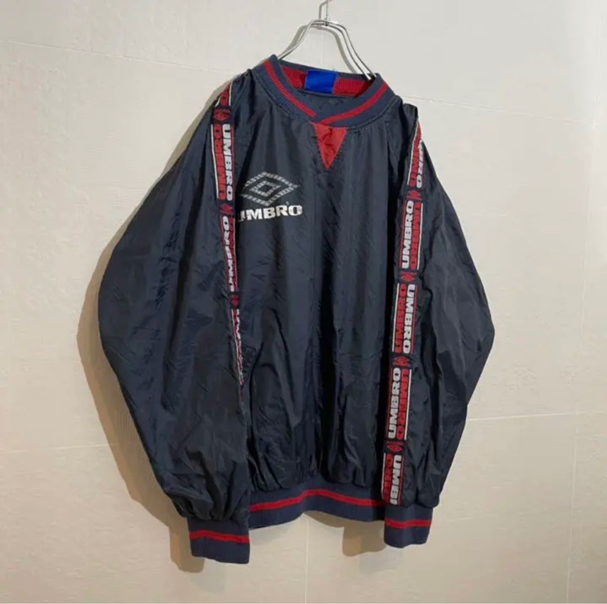 素敵でユニークな素敵でユニークな90s UMBRO ヴィンテージ サイド