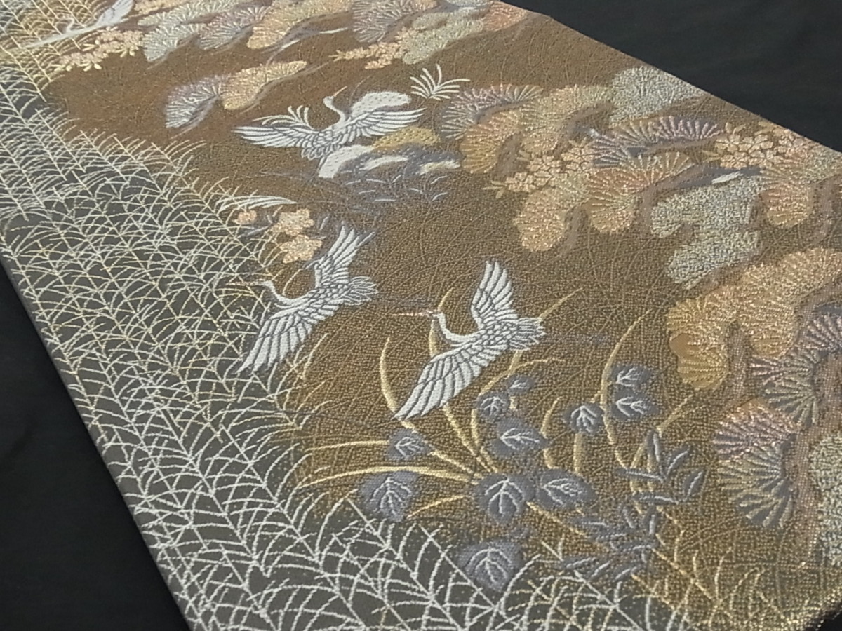 着物屋こころ 六通柄袋帯 唐織 飛鶴松文 金糸 正絹 逸品 ci445