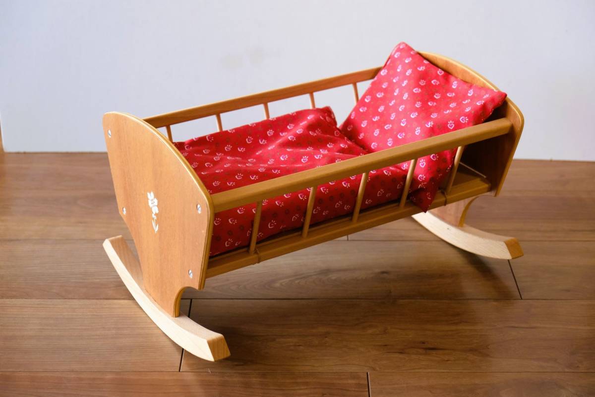 ドイツフライターク社木製ロッキングベッド（ままごと・人形用）【廃版品】 = 的详细信息| 雅虎拍卖代拍| FROM JAPAN