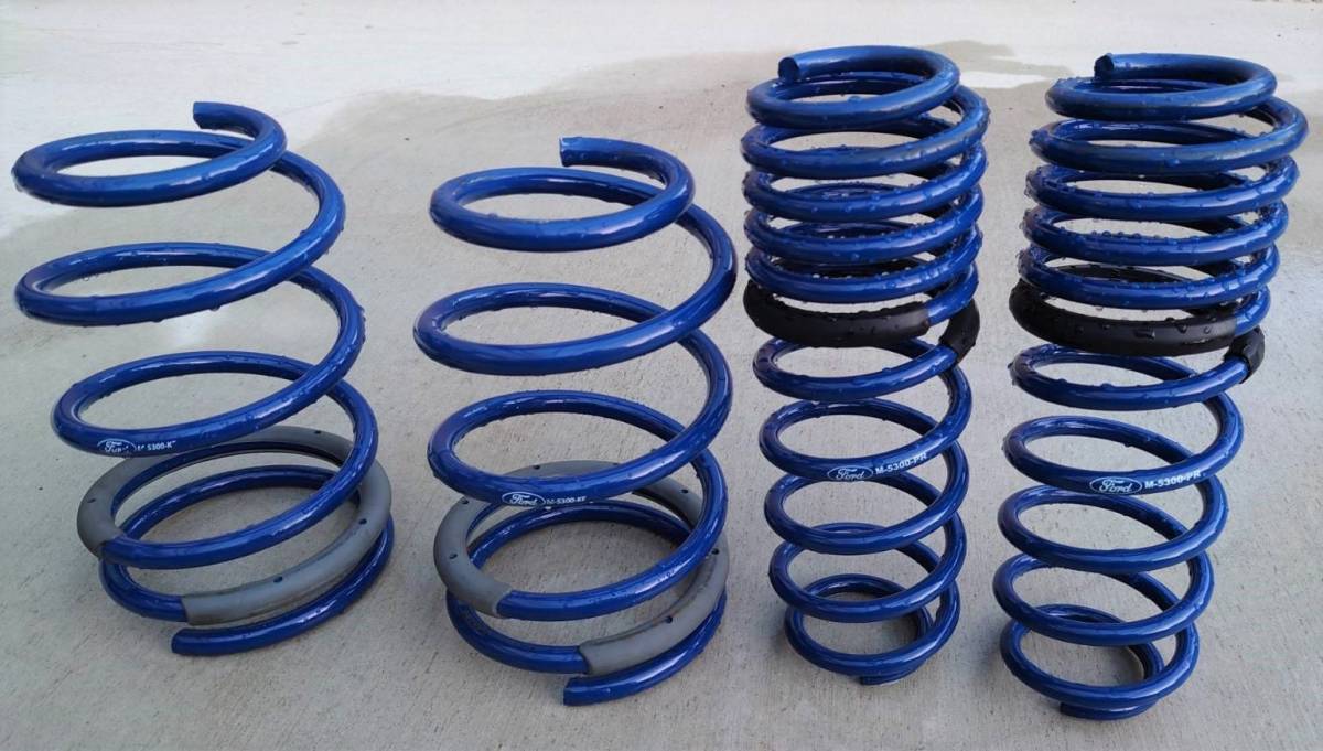  Ford Mustang GT coupe Ford Performance lowdown coil down suspension springs for 1 vehicle 2005~2014 year 