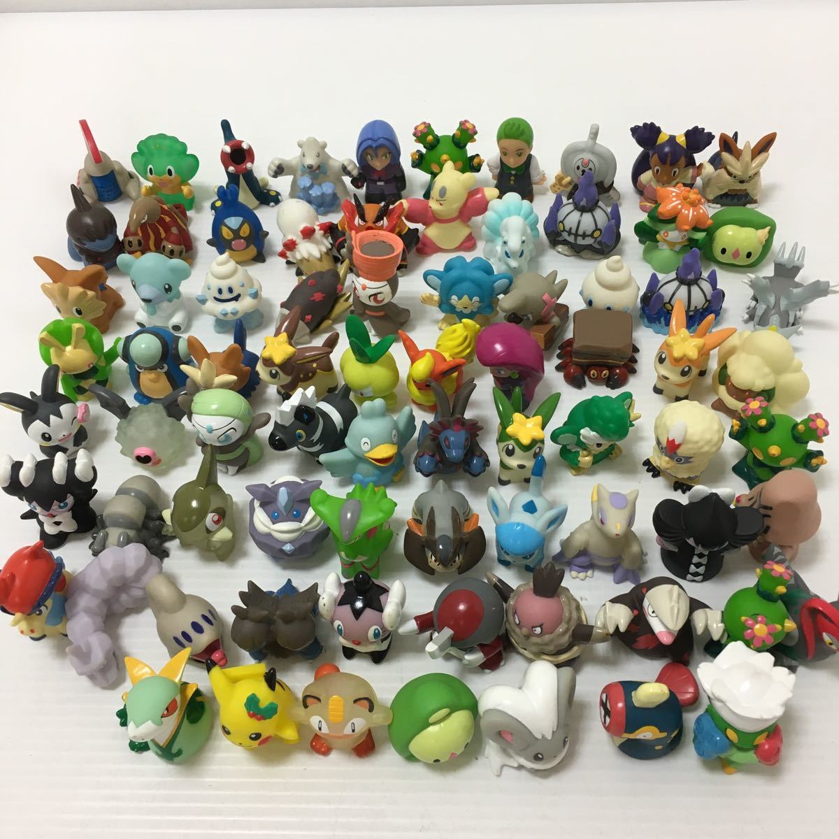 1円スタート　中古品 77個　ポケットモンスター ポケモン 指人形 ソフビ まとめ セット 大量　ジャンク品_画像1