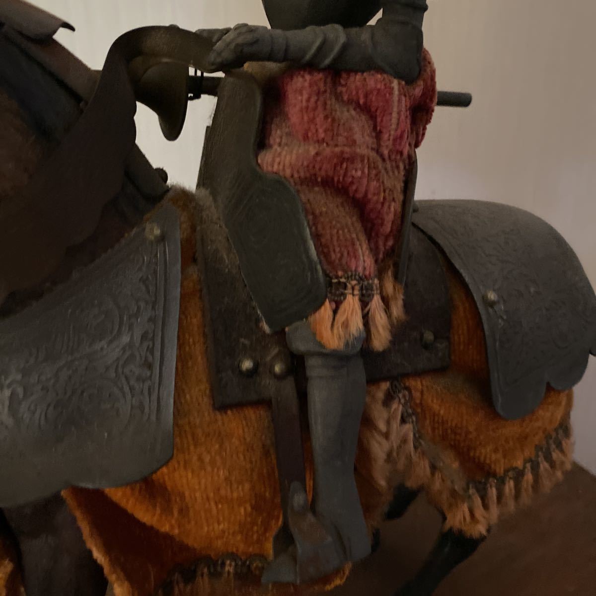 騎馬隊 鎧 鎧馬 置物 レトロ物 古い 馬 仮面 東洋 - 家具、インテリア