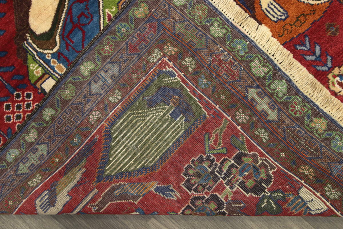 語らう２人の安らぎのひととき　ペルシアンバルーチ　オールド手織り絨毯　トライバルラグ　ヴィンテージ　部族絨毯　118x204cm　＃144_画像5