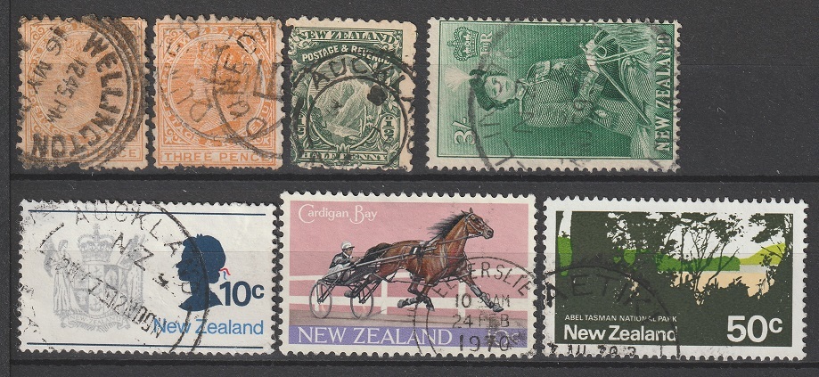  New Zealand stamp unused / used 290 sheets 