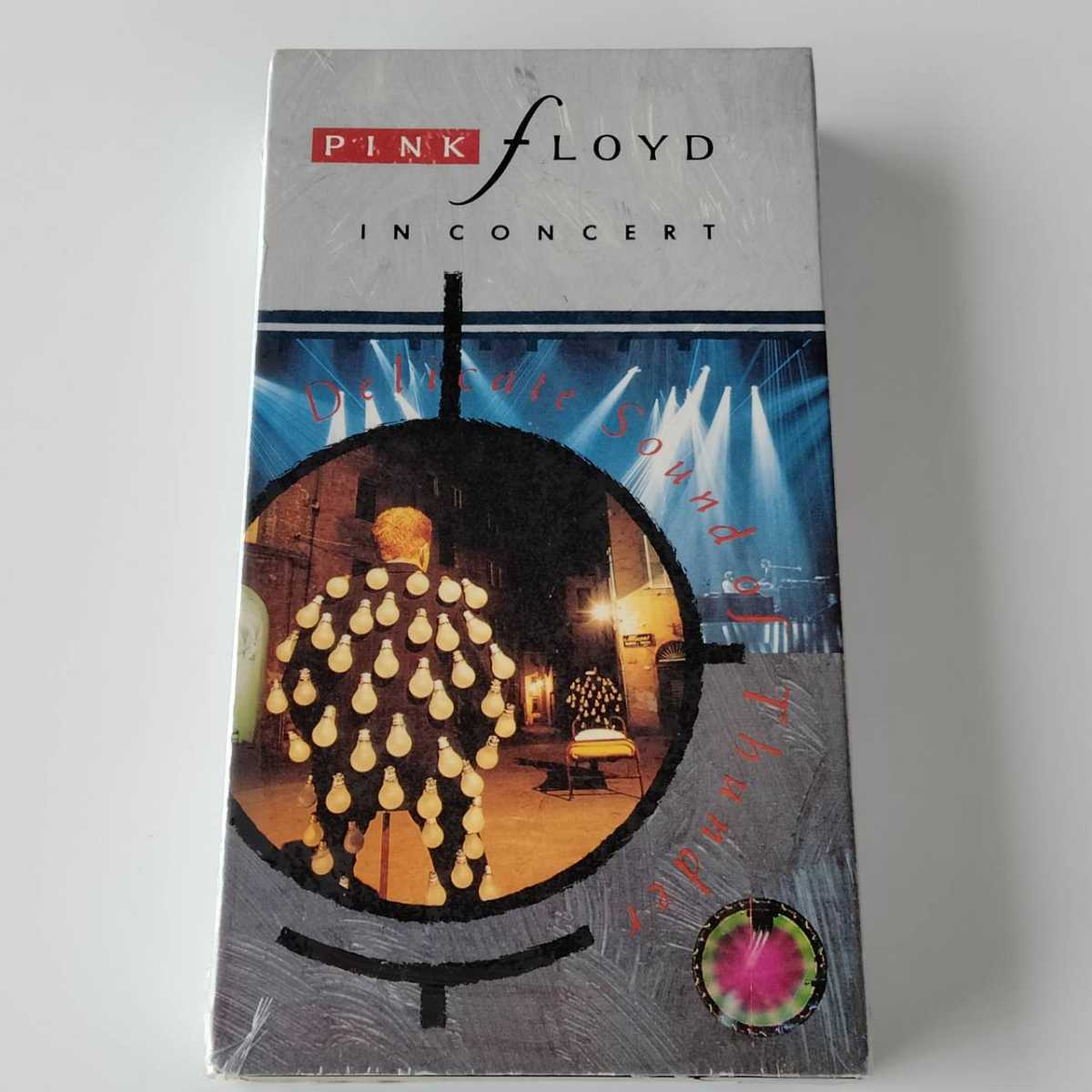 【VHS】Pink Floyd / In Concert Delicate Sound Of Thunder (04474490193) ピンク・フロイド David Gilmour, Nick Mason, Rick Wright_画像1