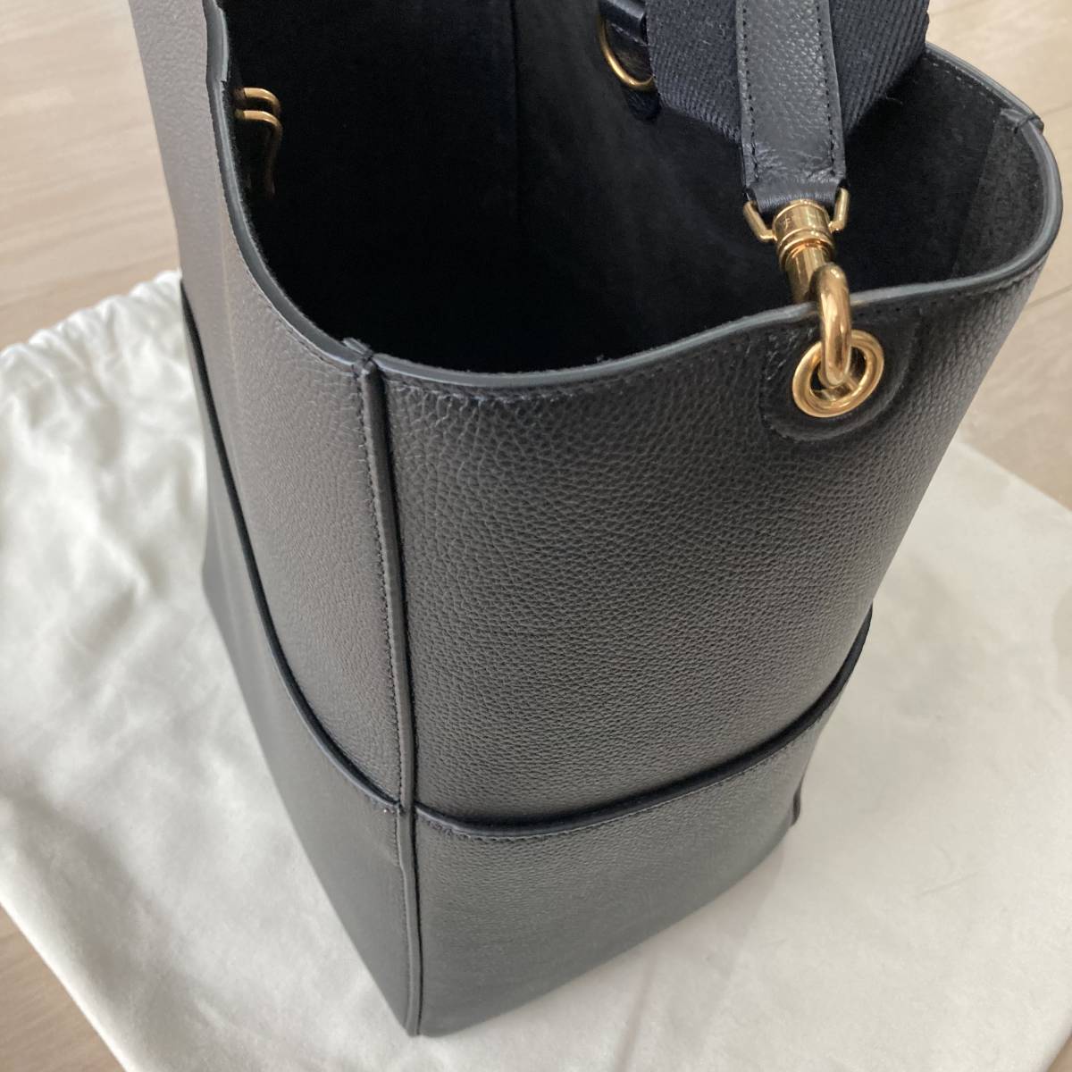 セリーヌ CELINE サングル バッグ ショルダーバッグ ブラック 黒 ...