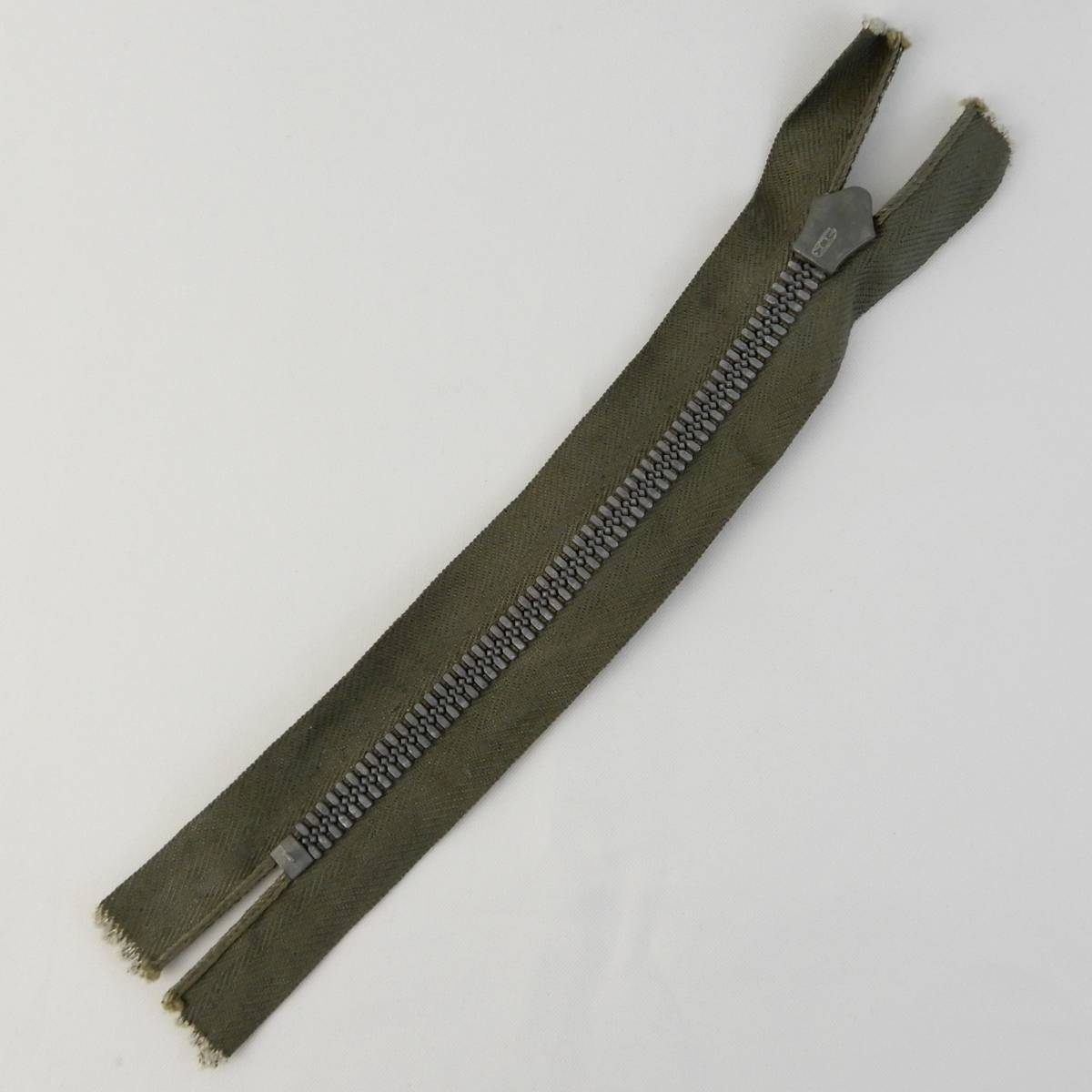 CROWN Zipper 1950s OLIVE Deadstock Made in USA① Vintage CROWN Zipper 1950s OLIVE Deadstock Made in USA① Vintage