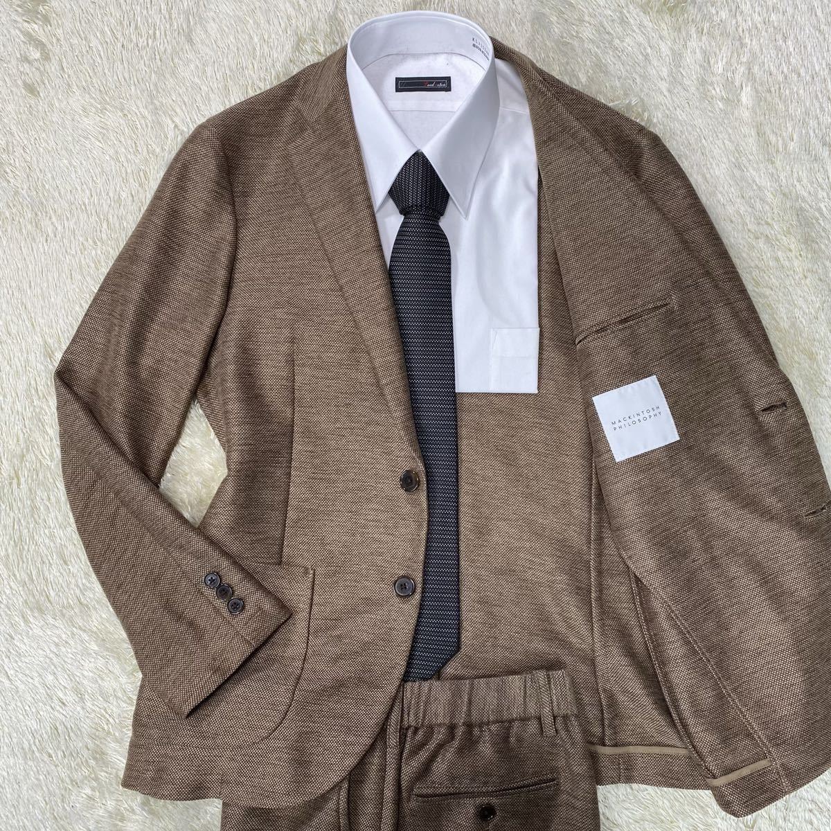 マッキントッシュフィロソフィー【爽やかな一着】MACKINTOSH