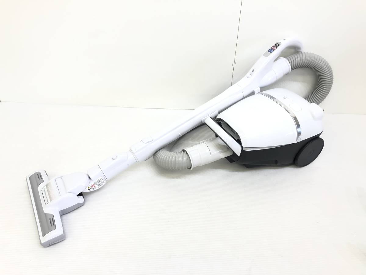 4.2.15『HITACHI/日立』掃除機 紙パック式 強力パワー600W CV-KV70G☆彡動作品・2020年製_画像1