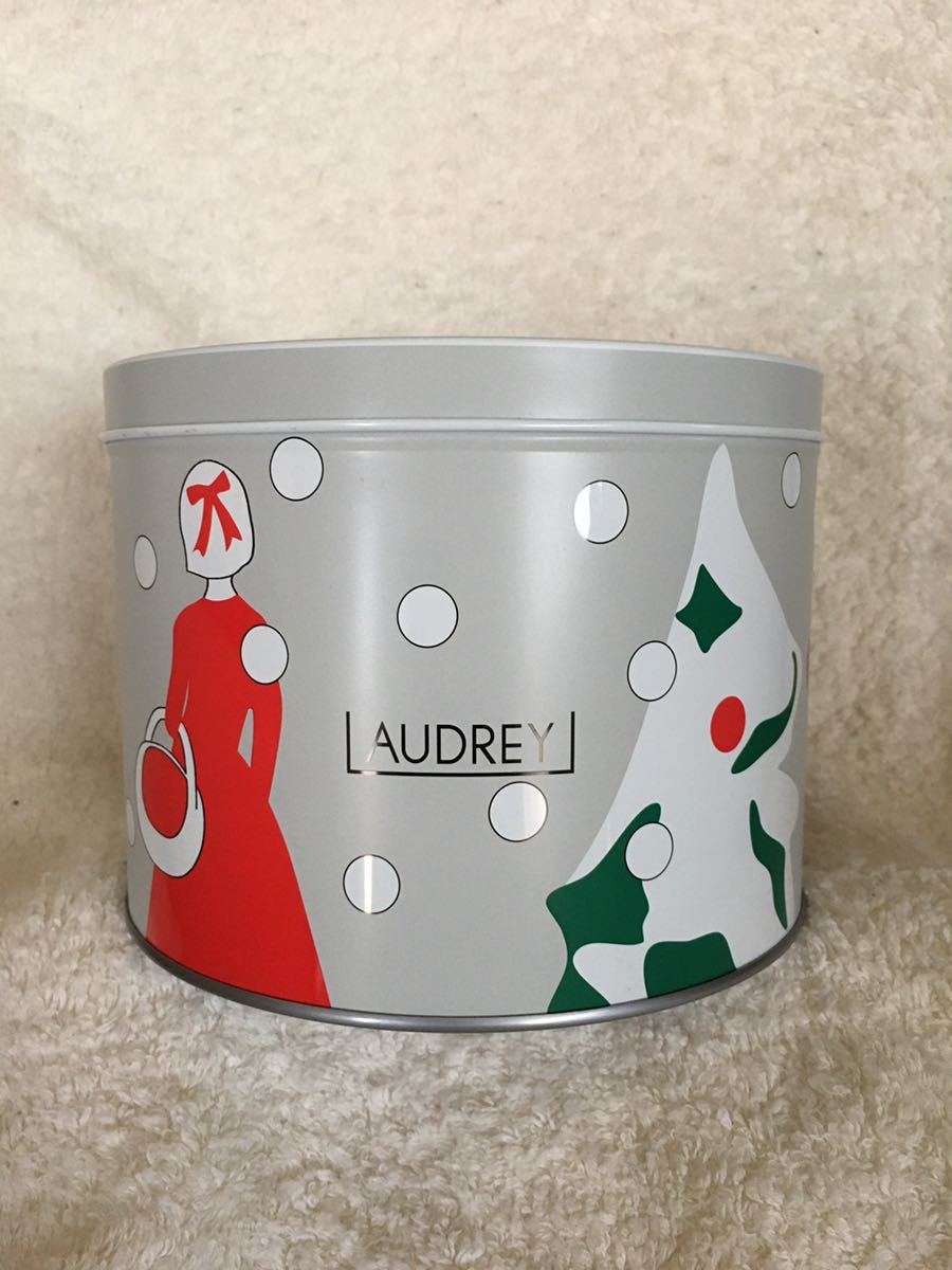 AUDREY オードリー 2018 クリスマス 缶M クリスマススペシャル缶_画像1