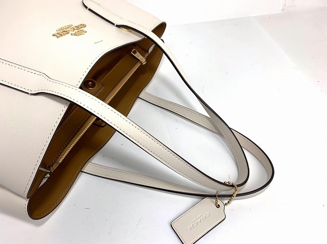 新品同様 送料無料 コーチ COACH レザー アベニュー ダブル 新品同様 送料無料 コーチ COACH レザー アベニュー ダブル
