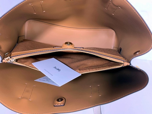 新品同様 送料無料 コーチ COACH レザー アベニュー ダブル 新品同様 送料無料 コーチ COACH レザー アベニュー ダブル
