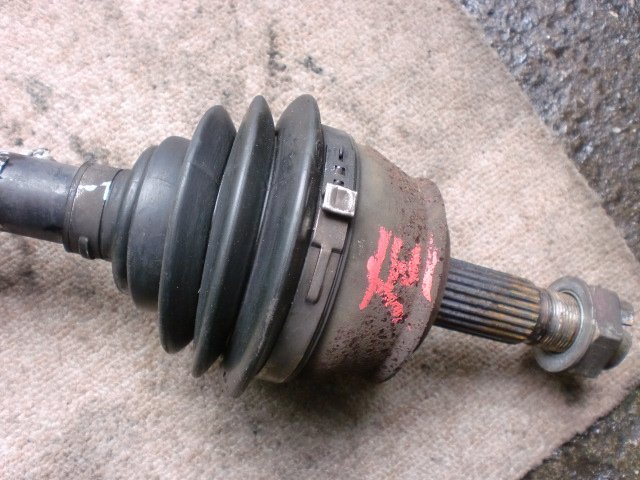 * Alpha Romeo 156 932 00 year 932A2 left front drive shaft / gong car ( stock No:A11178) (5504)