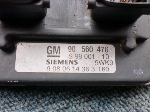 * Opel Astra XK 00 год XK180 компьютер двигателя -( наличие No:A11968) (5605)