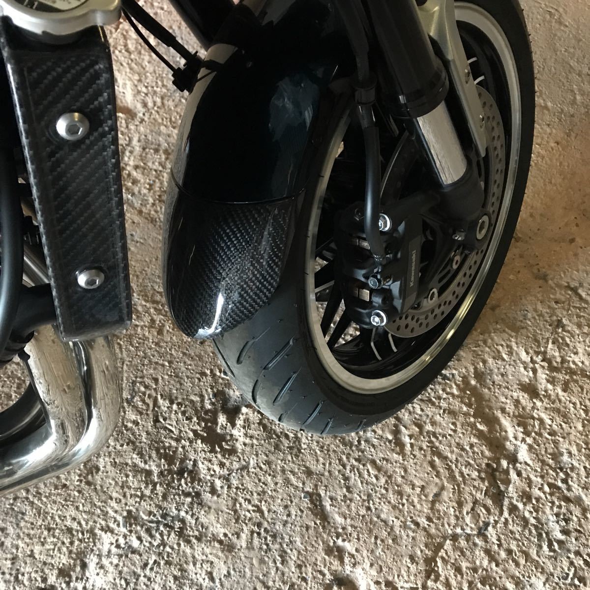 Z900RS フロントフェンダー エクステンダー 綾織カーボン | itakt.no