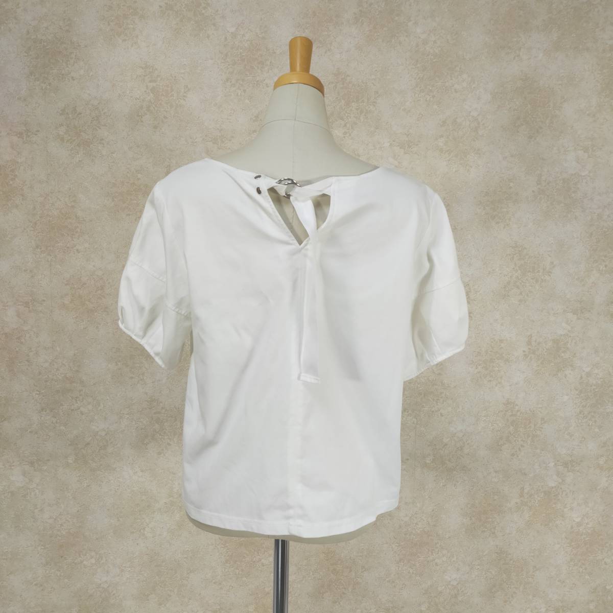 BARNEYS NEW YORK Barneys New York блуза размер 38 M белый короткий рукав тянуть over пуховка рукав простой освежение 3775