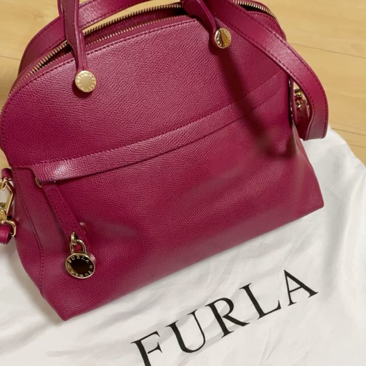 Furla パイパーショルダーバッグ