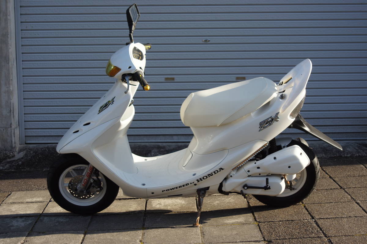 ライブディオ ZX AF35 規制前 カスタム 車体LEDテープ付 otobid.co.id