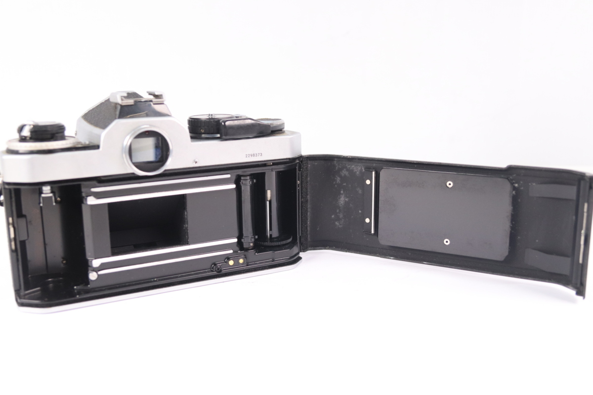 【ジャンク】NIKON ニコン FE2 NIKKOR 50mm F1.4 単焦点レンズ MF 一眼レフ フィルムカメラ 36554-F_画像4