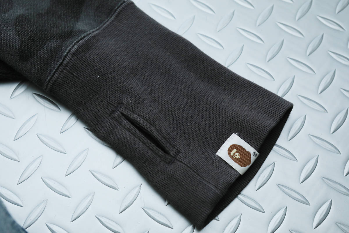 送料無料】DAIWA × BAPE フィッシュ パーカー Mサイズ a bathing ape a