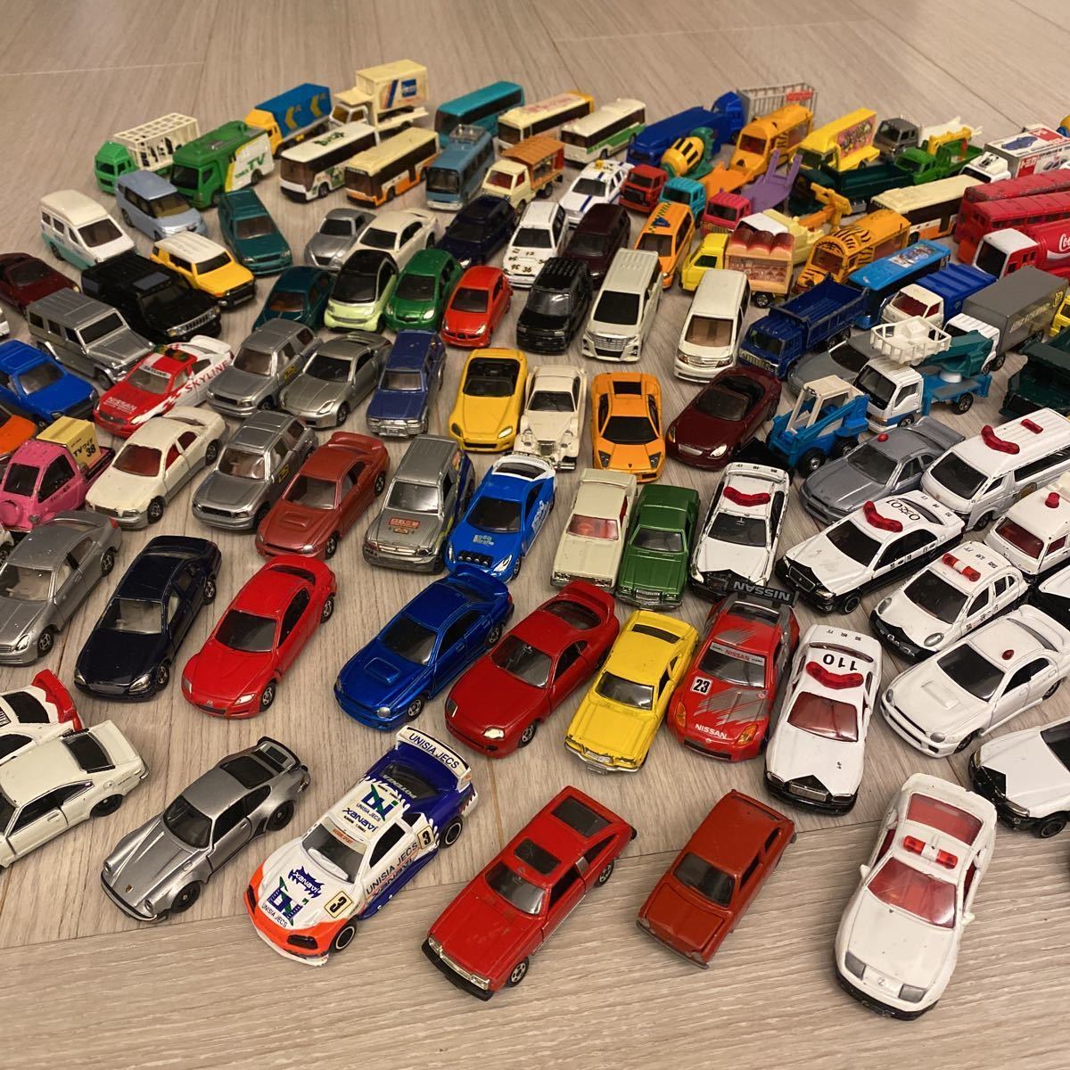 40トミカ TOMICA 大量 まとめ売り まとめて約200台 廃盤廃番レア