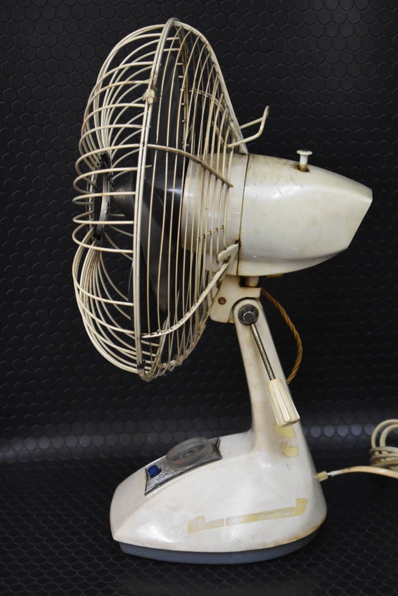 ドール　昭和レトロ　東芝　TOSHIBA ELECTRIC　扇風機　4枚羽根　アンティーク　未整備品　稼働品_画像2