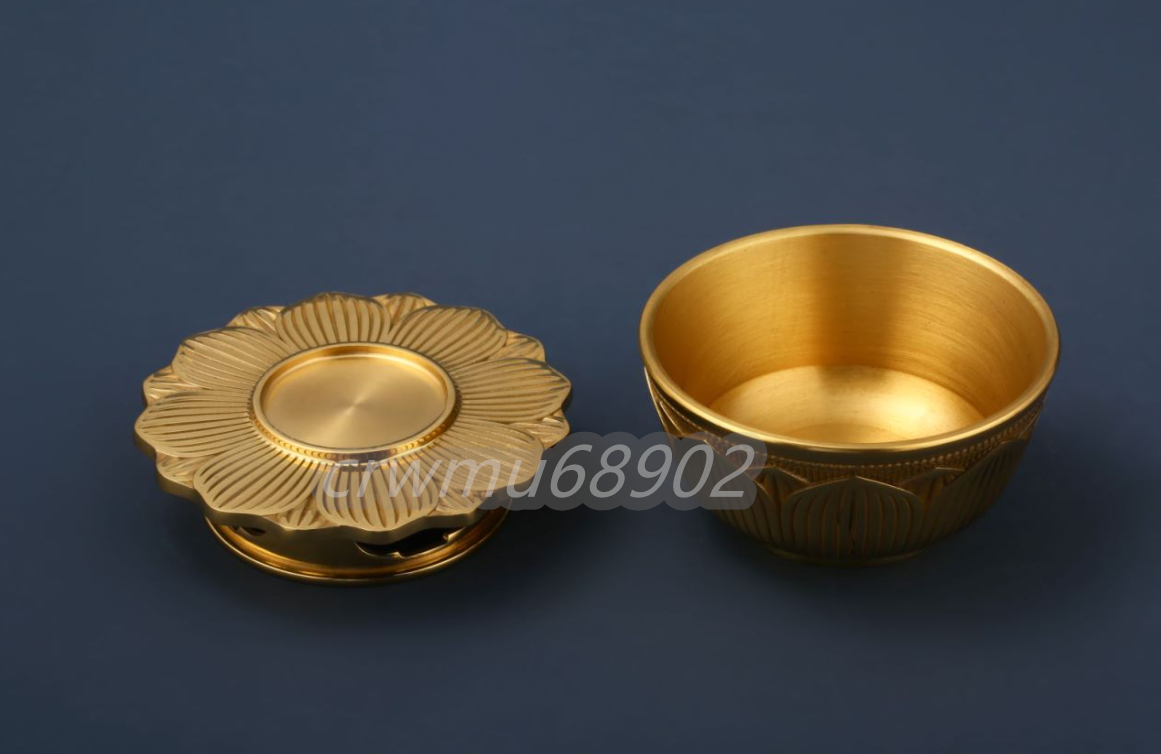 密教法具 蓮華 一面器 前具 六器一組 真鍮製 仏壇、仏具 密教法具 蓮華 一面器 前具 六器一組 真鍮製 仏壇、仏具
