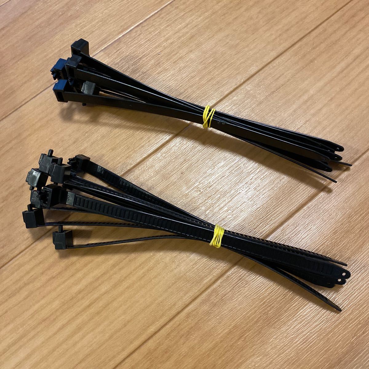 PayPayフリマ|結束バンド タイラップ インシュロック 黒色 20本セット 長さ約18cm 繰り返し使えるリピートタイプ PayPayフリマ|結束バンド タイラップ インシュロック 黒色 20本セット 長さ約18cm 繰り返し使えるリピートタイプ
