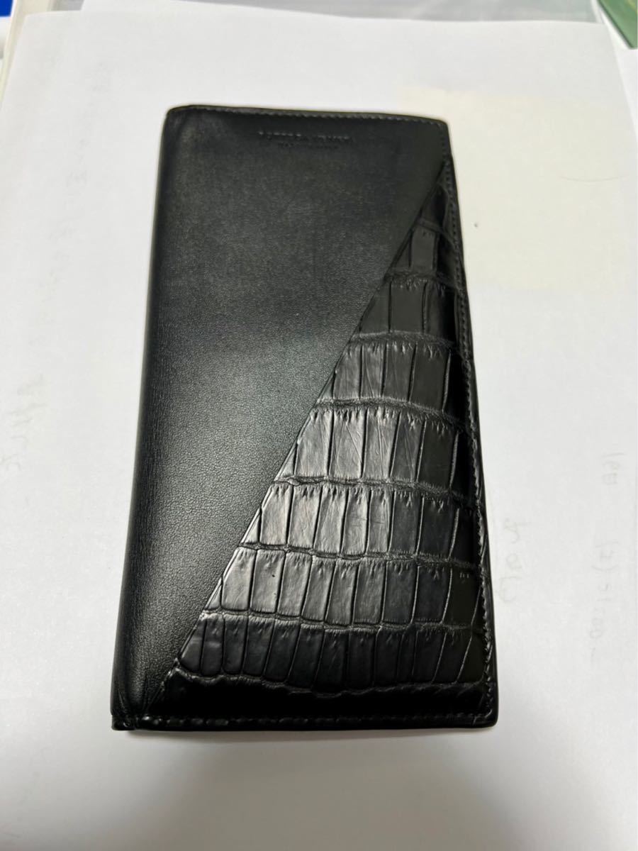 BOTTEGA VENETA クロコ アリゲーター 長財布 2019年限定モデル BOTTEGA VENETA クロコ アリゲーター 長財布 2019年限定モデル