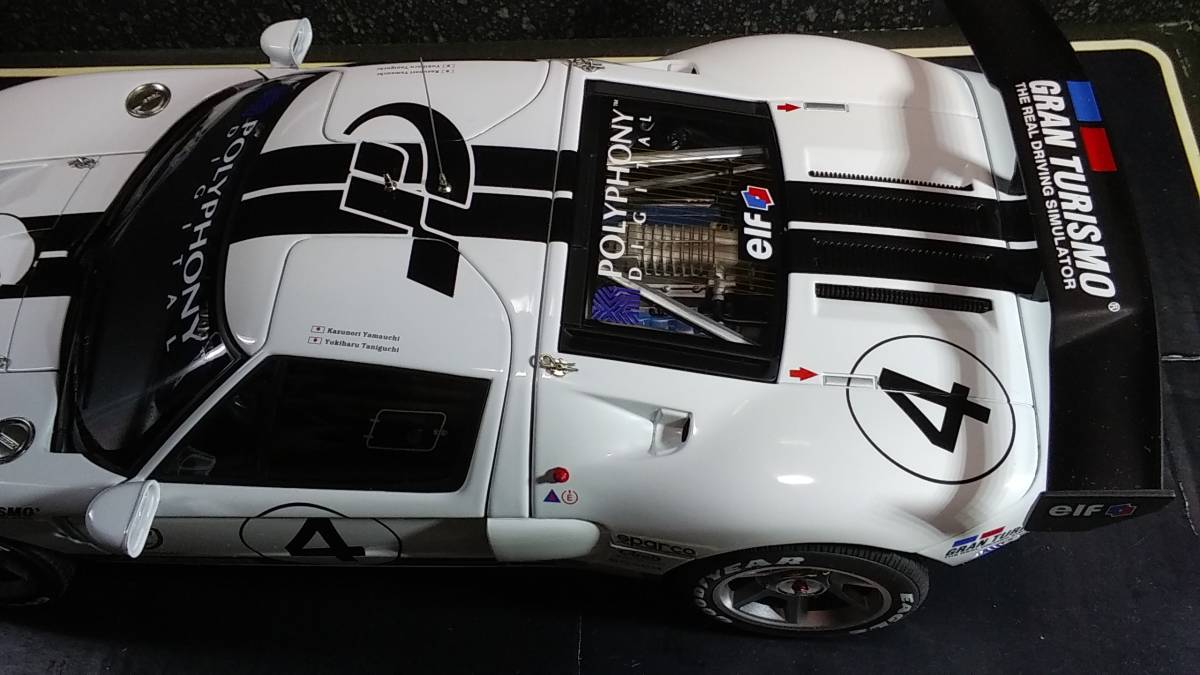 高い買取1/18オートアートミレニアム　フォードGT　LM　Race Car Spect 2　未展示品 乗用車