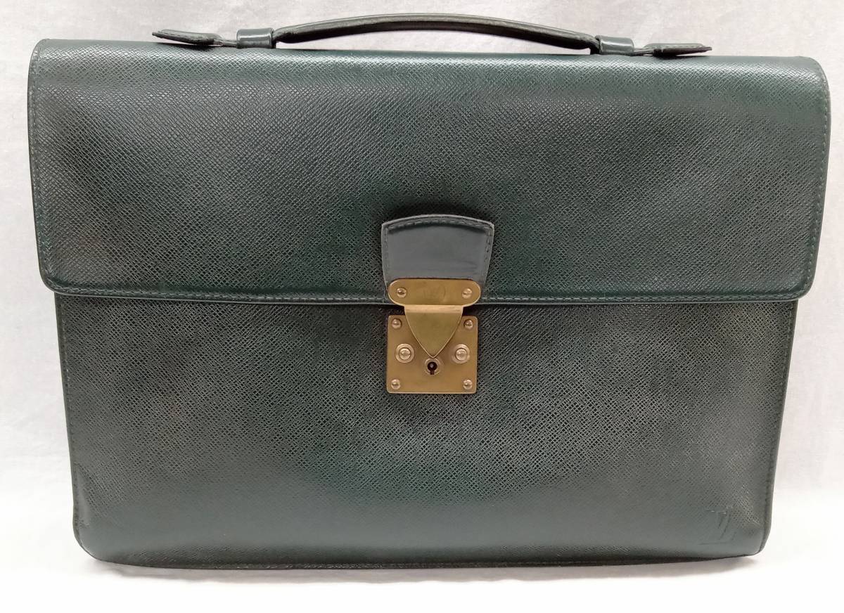 LOUIS VUITTON タイガ セルヴィエット・クラド エピセア M30074 メンズ