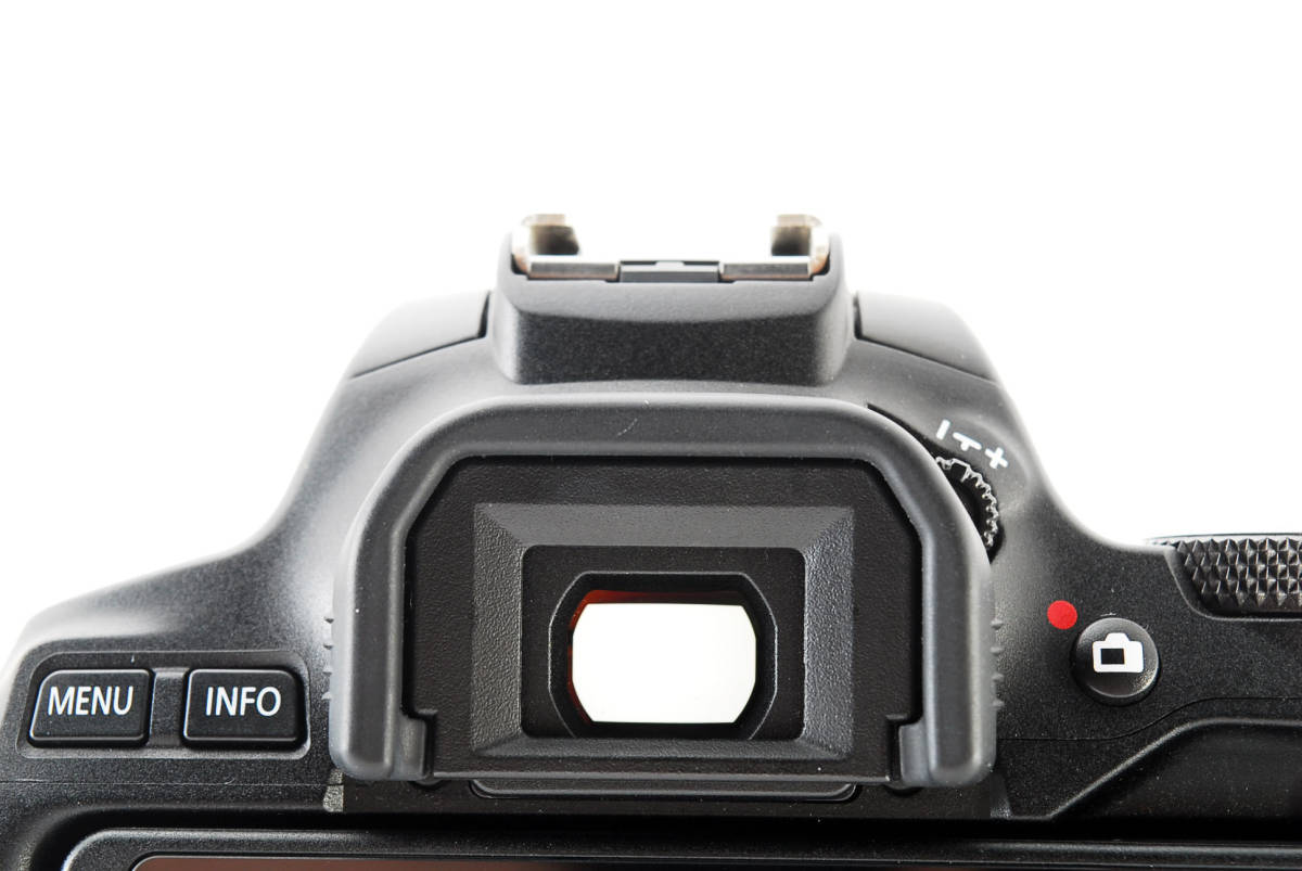 ☆極上美品☆ Canon キヤノン EOS KISS X10 レンズキット 18-55mm