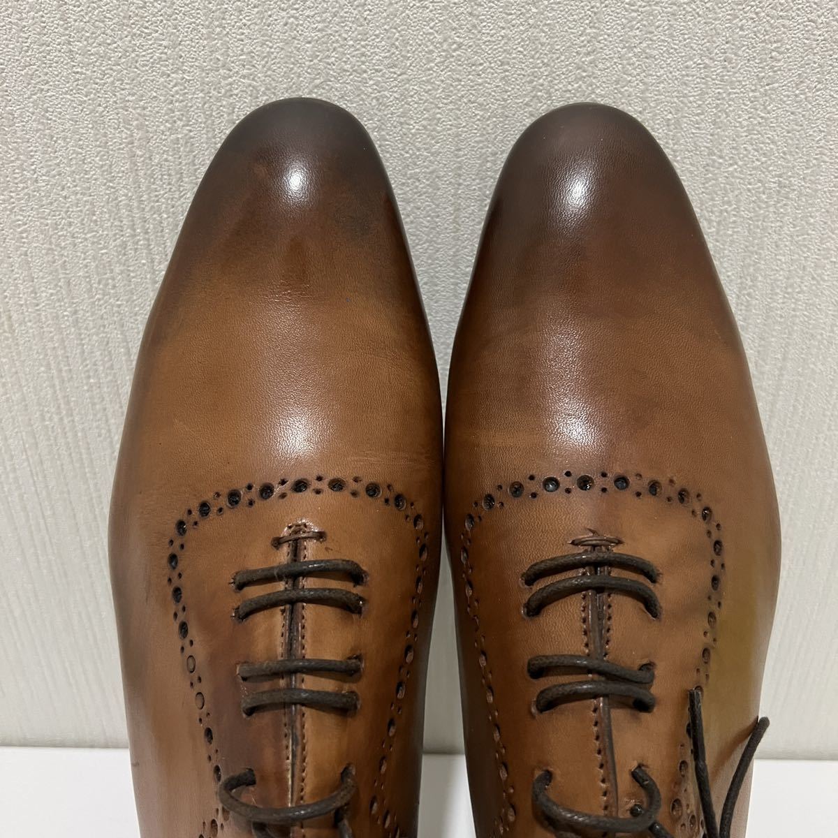 即決 未使用 Maurizio B マウリツィオB ホールカット Size 39 ブラウン