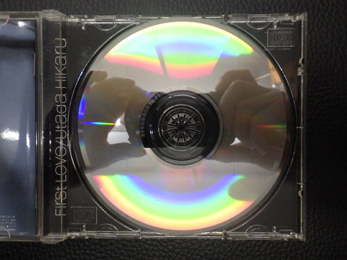 中古CD 送料370円 TOSHIBA-EMI 宇多田ヒカル UTDA HIKARU First LOVE ファーストラヴ TOCT-24067 管理No.15983_画像5