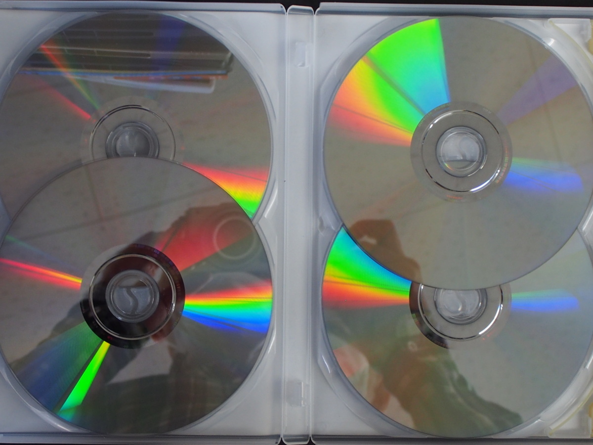 海外版DVD PAL方式 DVD movie パイレーツ・オブ・カリビアン Pirates of the Caribbean FOUR MOVIE COLLECTION Johnny Depp 管理No.7674_画像5
