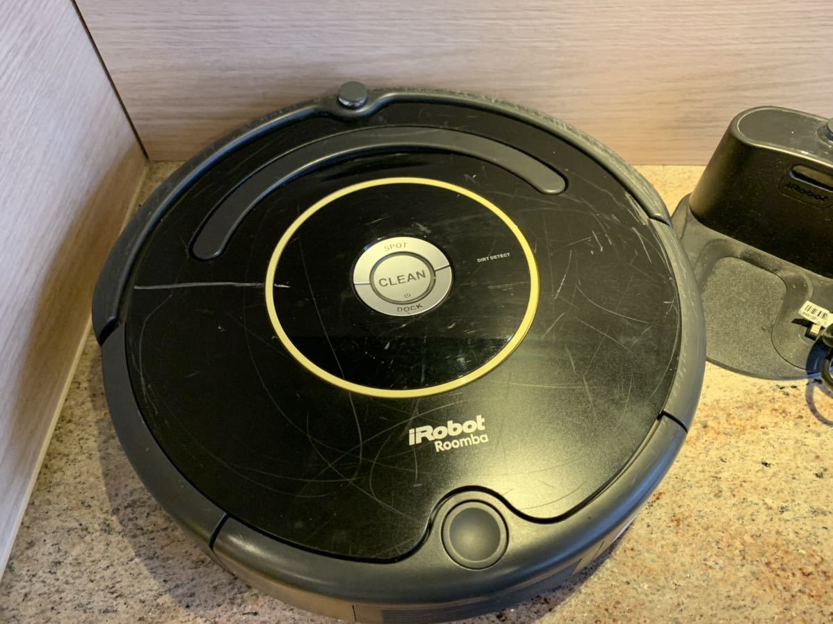 即決 送料無料　iRobot アイロボット Roomba ルンバ 625 ロボット掃除機 2016年製　充電器付