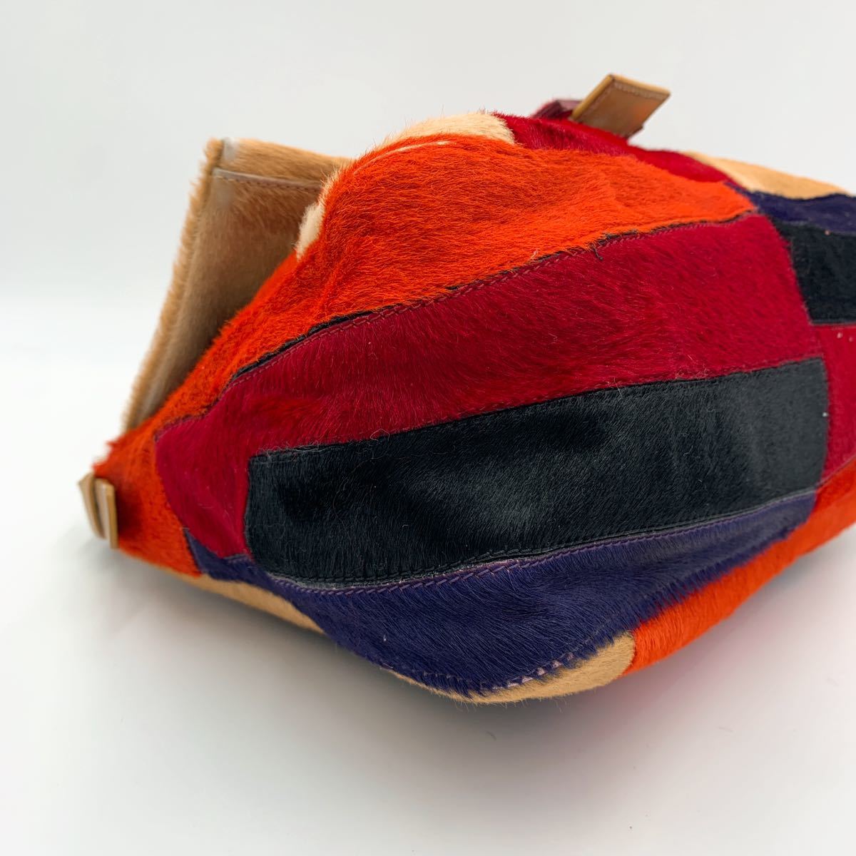 1円《廃盤品・極美品》FENDI フェンディ マンマバケット ハラコ マルチ