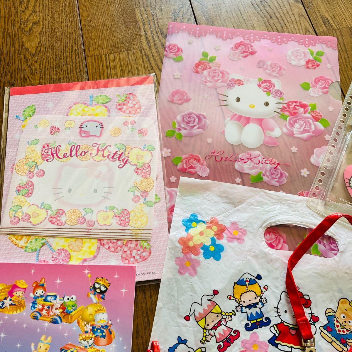 ハローキティ 大量セット サンリオグッズ 文具他|Yahoo!フリマ ハローキティ 大量セット サンリオグッズ 文具他|Yahoo!フリマ