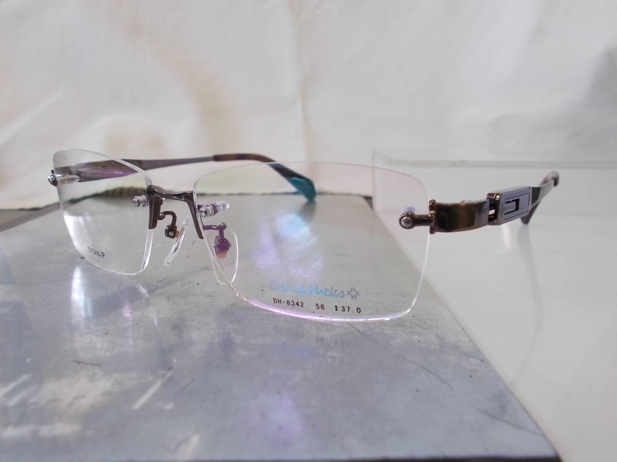 David Hicks デービッドヒックス 超かっこいい チタン製 眼鏡フレーム DH-8342-2 リムレス ツーポイント デザイン お洒落 _画像2
